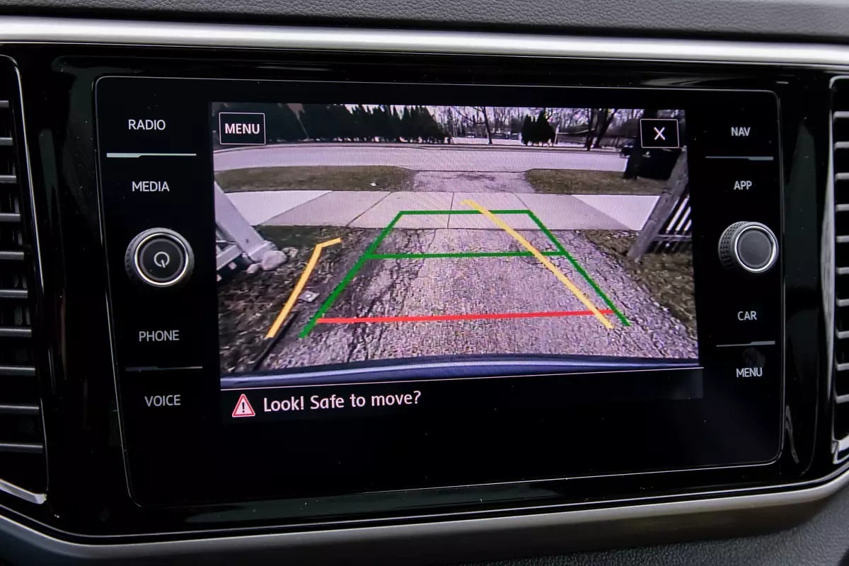 How to Choose the Best Backup Camera for Your Vehicle缩略图