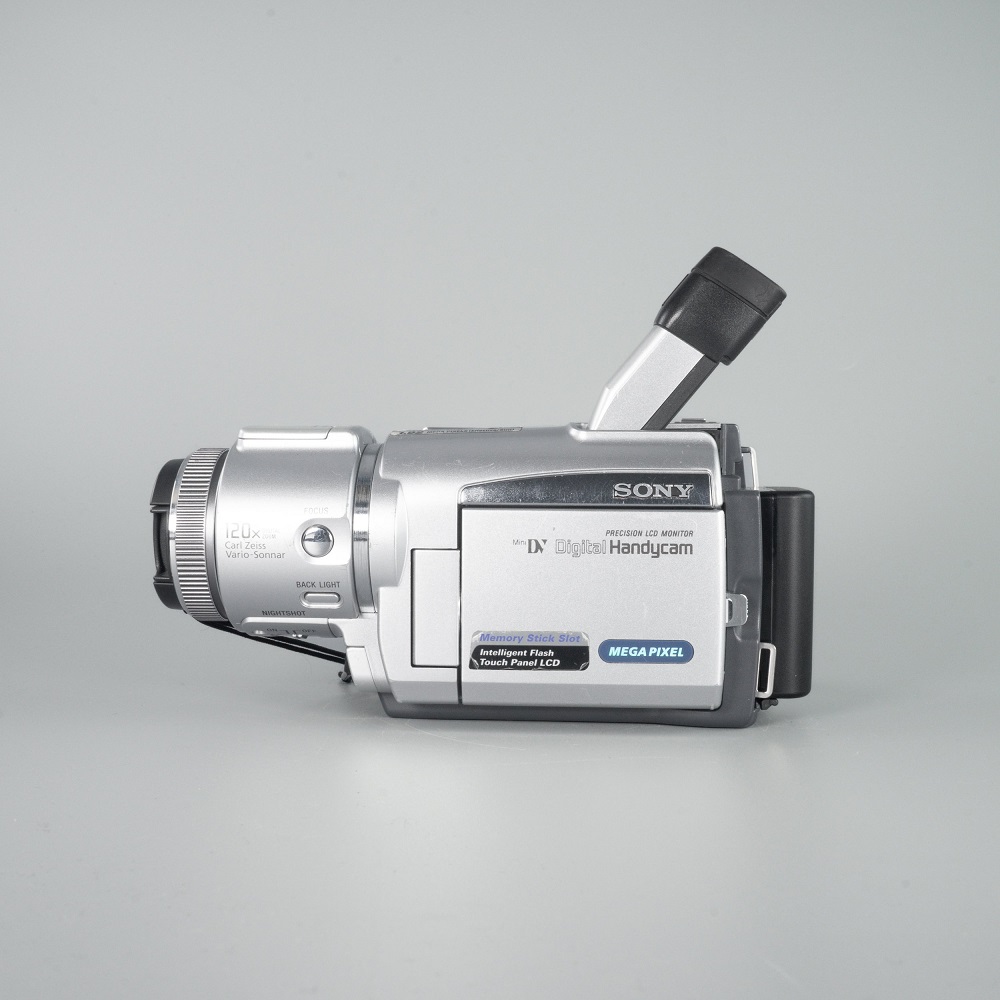 1990s camcorder