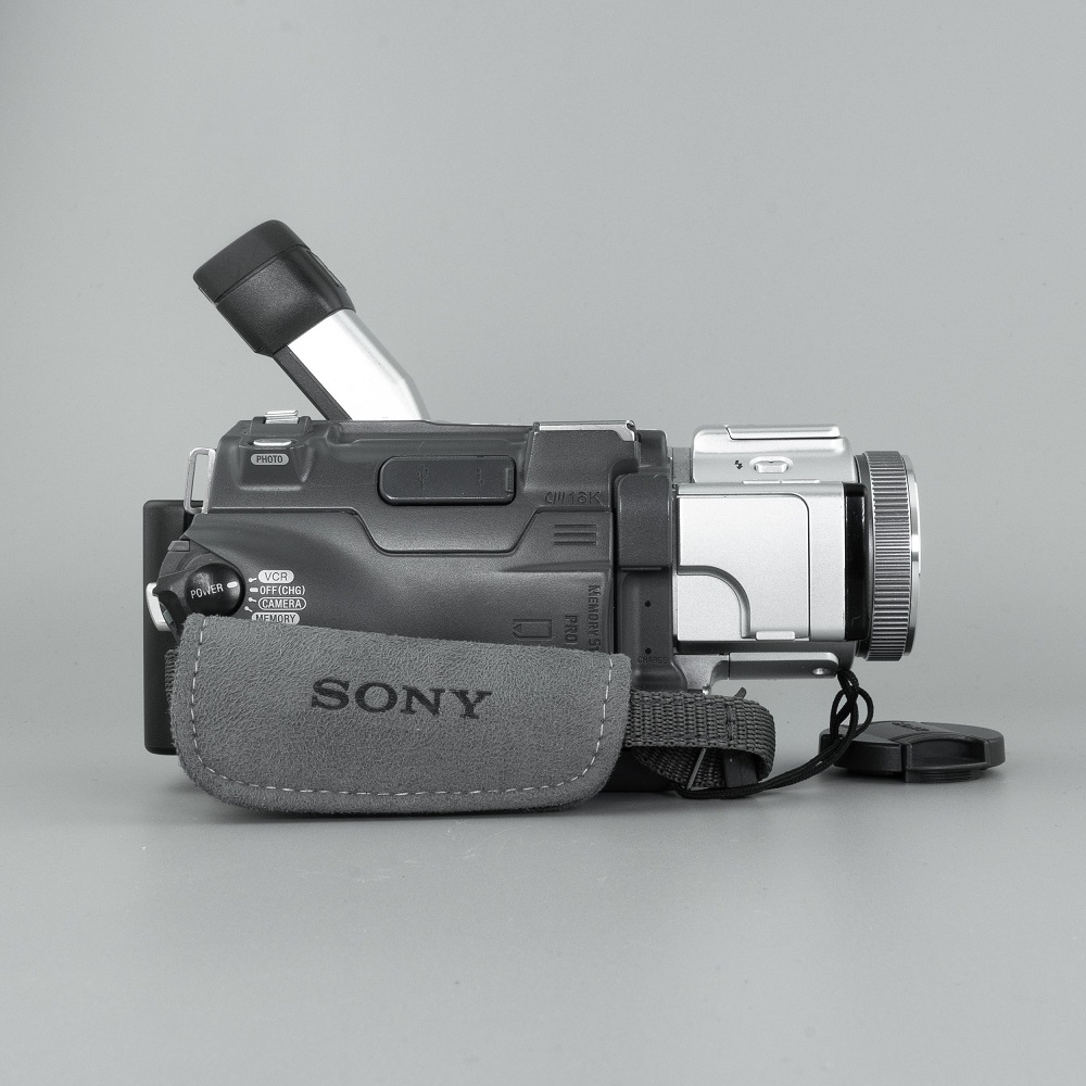 1990s camcorder